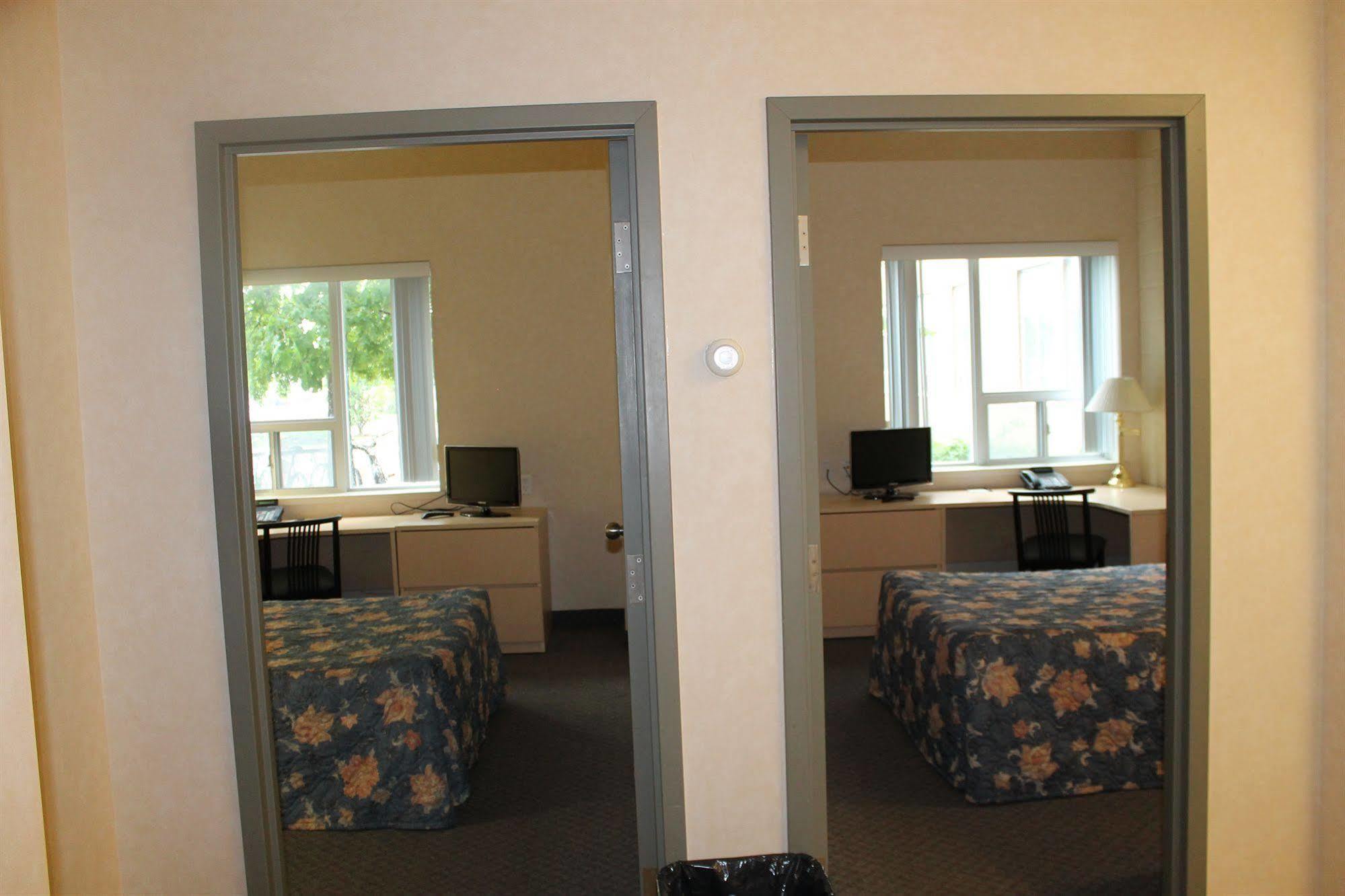 Residence & Conference Centre - Windsor Esterno foto